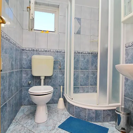 Apartment Apartmani Val